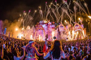 electric-daisy-carnival-edc-portugal-fireworks